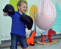 12011269_813497565434094_7281314826720101257_n